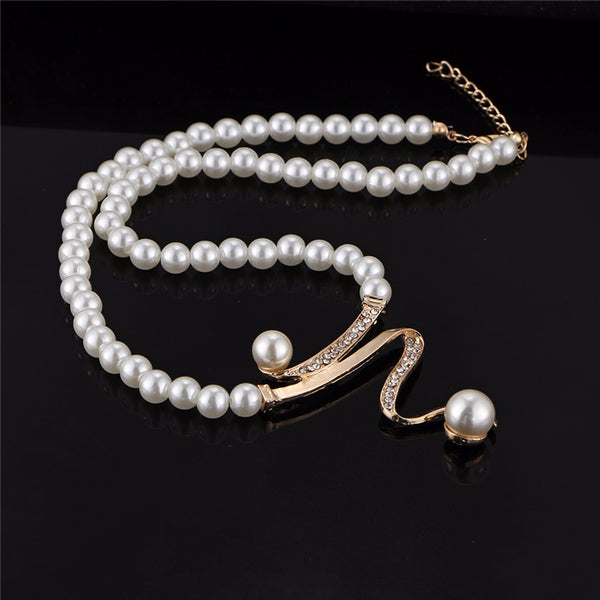 Vintage Crystal Necklace Earrings  Set