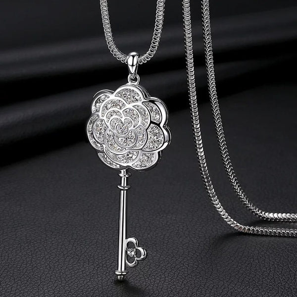 Long Necklaces & Pendants